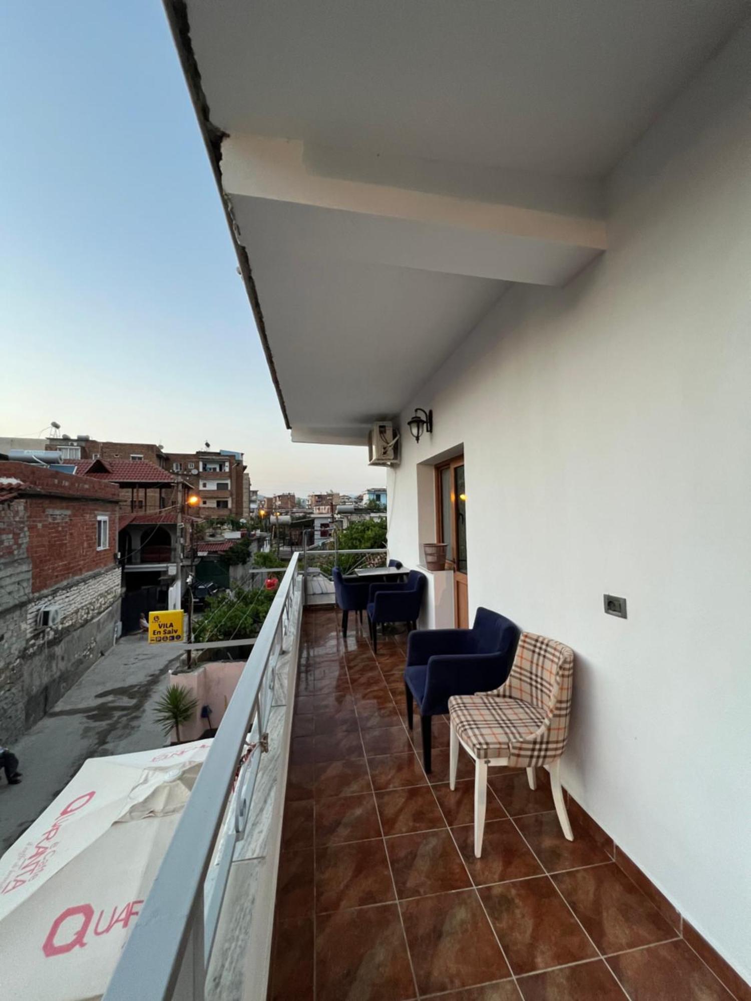 Villa Ensalv Berat - Apartment - Room - Penthouse חדר תמונה