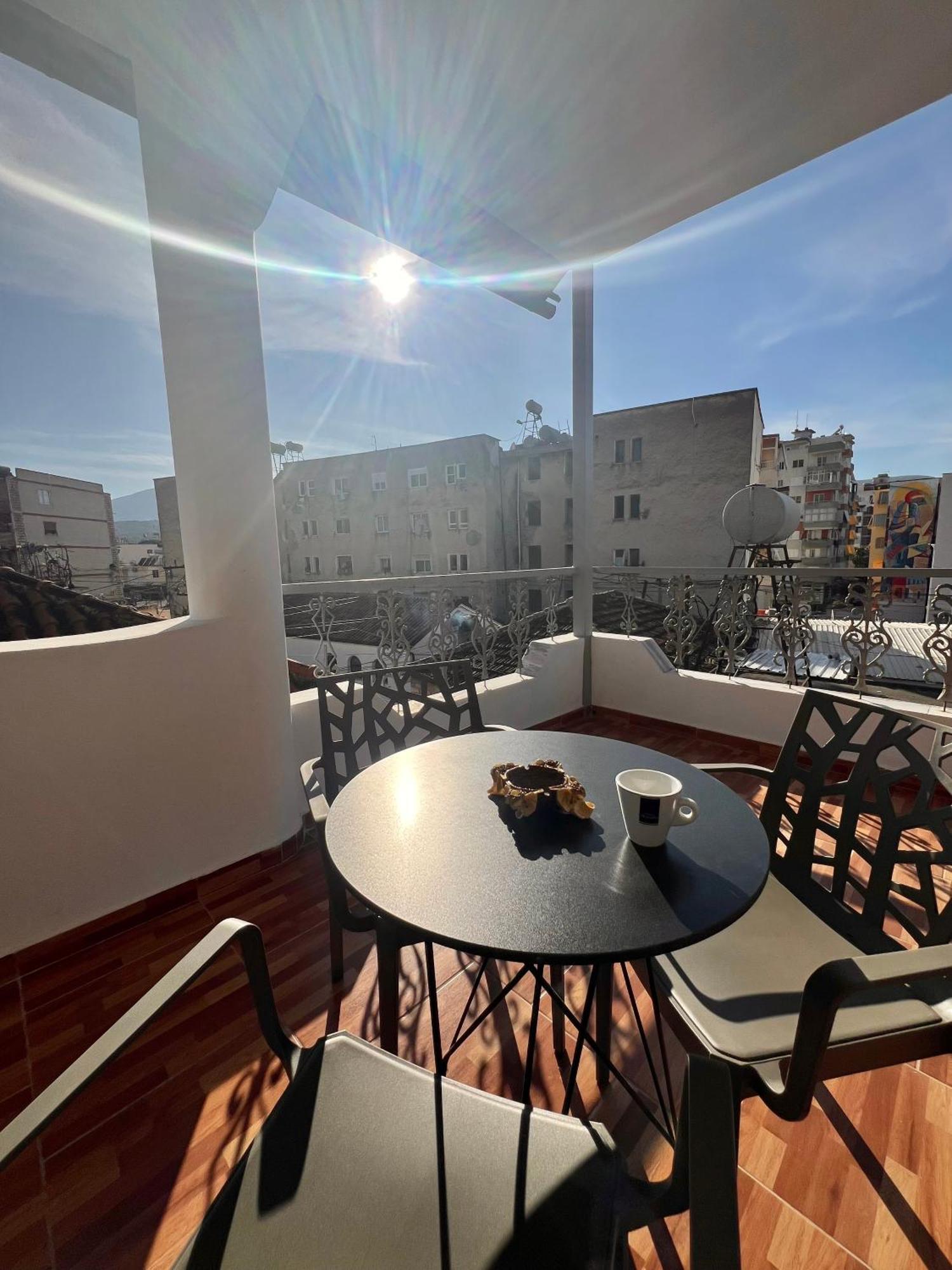 Villa Ensalv Berat - Apartment - Room - Penthouse מראה חיצוני תמונה